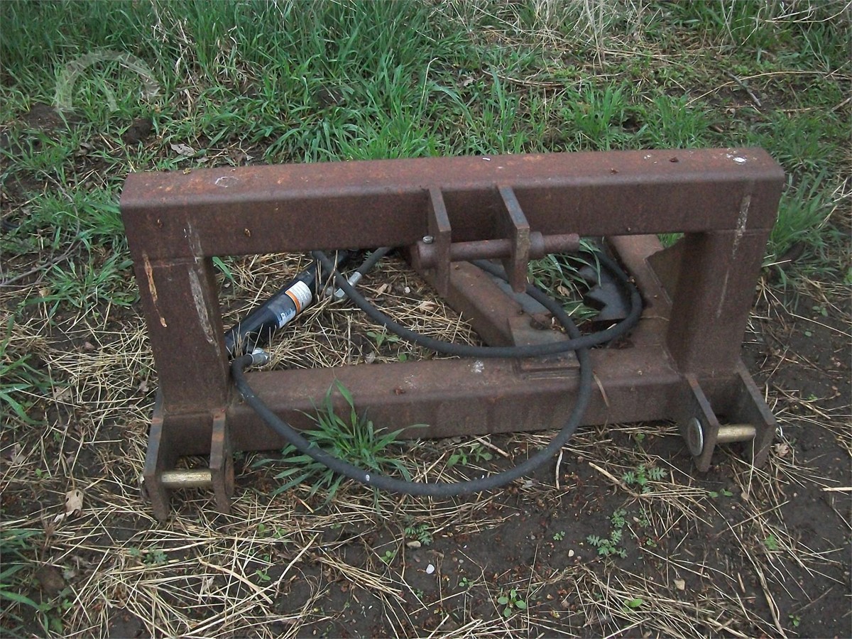 Mahindra Tree Puller