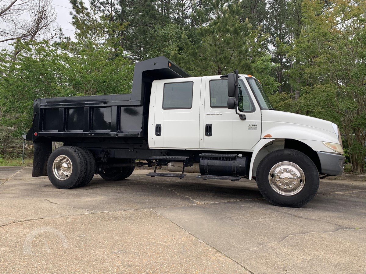 2006 International Durastar 4300