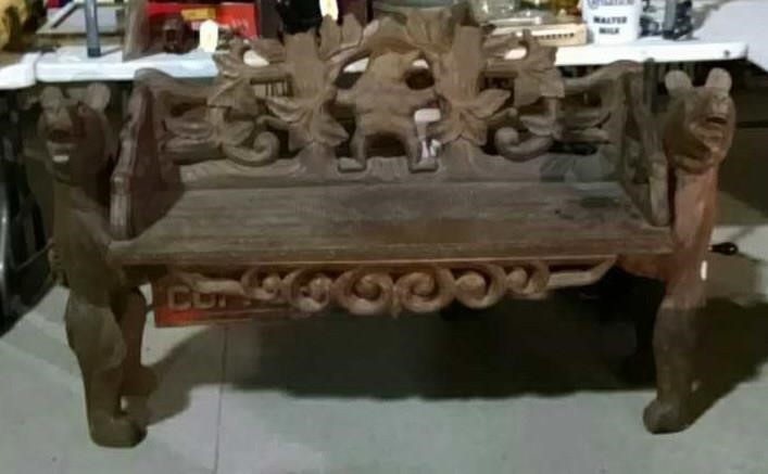 Black Forest Wood Carved Bear Bench W Yoder Auction Llc