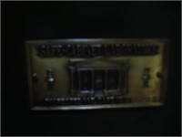 The Safe Cabinet Standard M E Type Live And Online Auctions