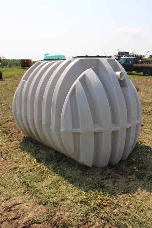 1000 GALLON POLY SEPTIC TANK SPENCER SALES