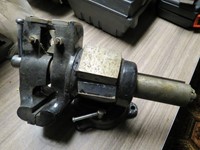 Alltrade 5" Professional Bench Vise | Idaho Auction Barn