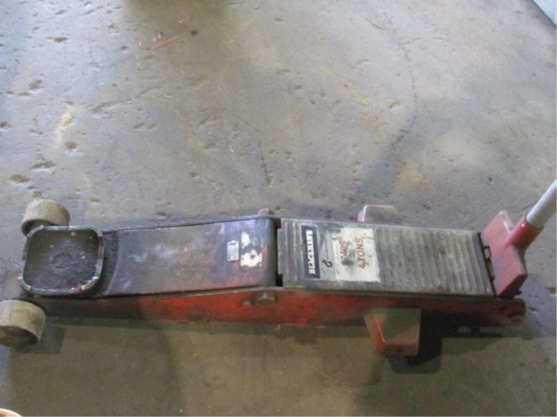 Blackhawk 4 Ton Floor Jack Floor Jack Blackhawk 4 Ton Floor Jack Floor Jack