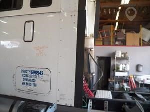 2004 INTERNATIONAL 9400I Used Body Panel Truck / Trailer Components for sale