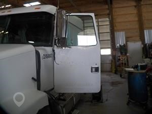1995 VOLVO WIA64TES Used Door Truck / Trailer Components for sale
