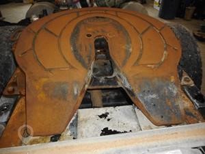 2002 STATIONARY HOLLAND Used Fifth Wheel Truck / Trailer Components for sale