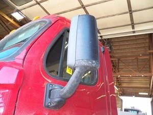 2013 FREIGHTLINER CASCADIA Used Glass Truck / Trailer Components for sale