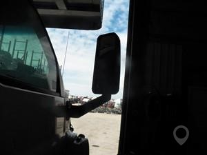 2005 GMC C7500 Used Glass Truck / Trailer Components for sale