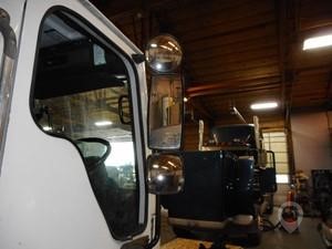 2010 FREIGHTLINER CONDOR Used Glass Truck / Trailer Components for sale