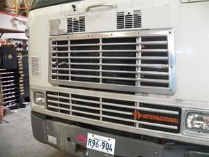1993 INTERNATIONAL 9700 Used Grill Truck / Trailer Components for sale