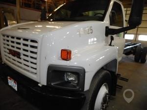 2005 GMC C6500 Used Bonnet Truck / Trailer Components for sale