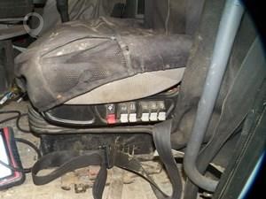 2003 VOLVO VNL630 Used Seat Truck / Trailer Components for sale
