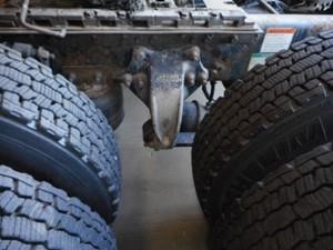 2005 FREIGHTLINER COLUMBIA 120 Used Suspension Truck / Trailer Components for sale