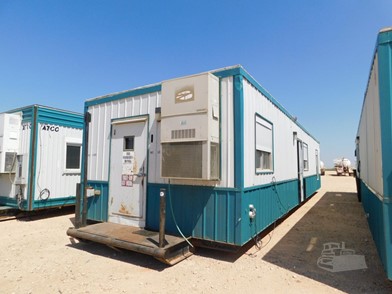 12 W X 45 L W 10 L Porch Tool Pusher House W Off Other Auction Results 2 Listings Machinerytrader Com Page 1 Of 1