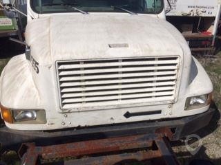 1998 INTERNATIONAL 4700 Used Bonnet Truck / Trailer Components for sale
