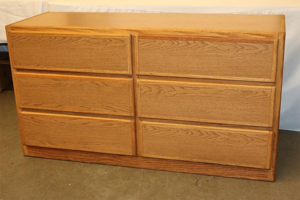 6 Drawer Wood Chest 52 Long Only 28 Tall Big Al S Auction