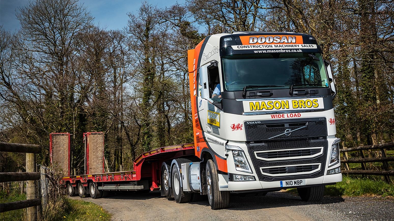 Welsh Plant Machinery Dealer Mason Bros Buys New Volvo FH-540 Truck On A Quick Turnaround