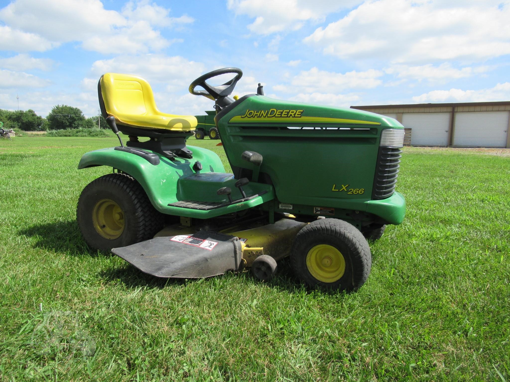 John Deere Lx266 Auction Results - 11 Listings Tractorhousecom - Page 1 Of 1