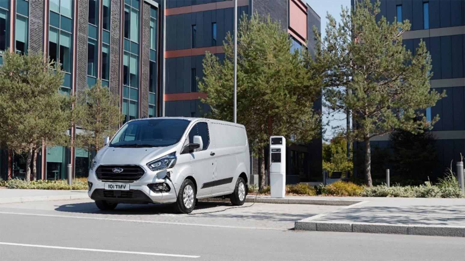 Ford Demonstrates Viability Of Electric Commercial Vehicles With Ford Transit Custom Plug-In Hybrid Vans