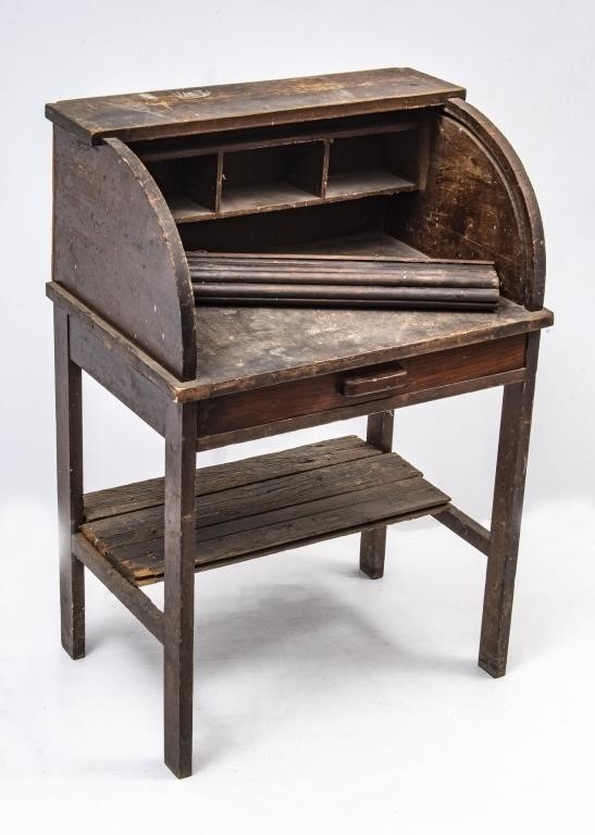 Child S Antique Roll Top Desk The K And B Auction Company