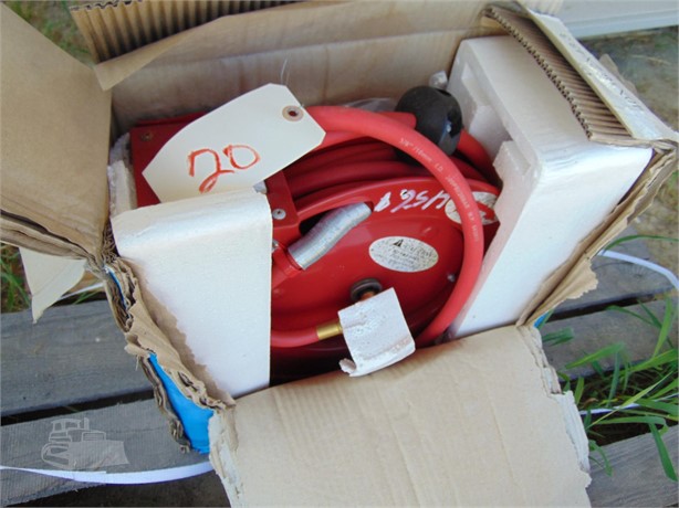 Retractable 25 Air Hose Reel Complete W Hose Other Auction Results 1 Listings Machinerytrader Australia
