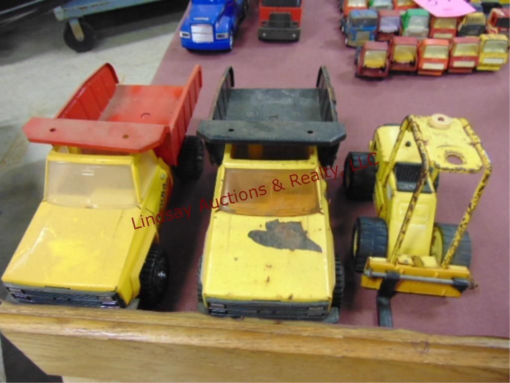 3 Vintage Metal Tonka Trucks Forklift Lindsay Auction Service Inc