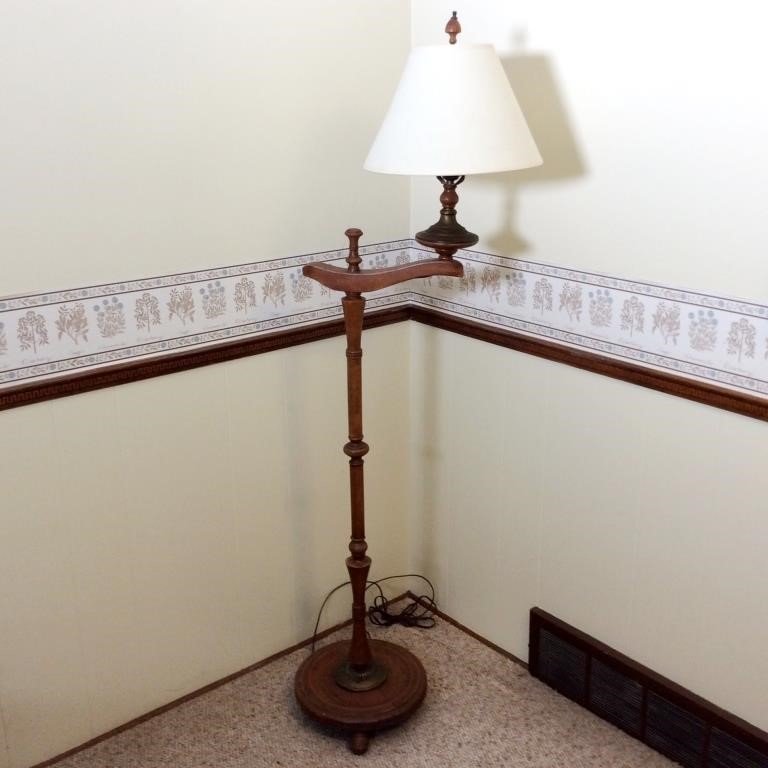 Wooden Reading Lamp Dangerfield Auctions Llc