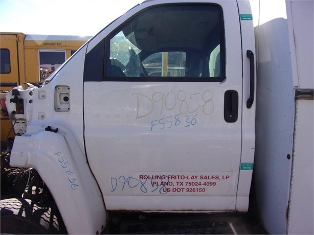 2007 GMC C5500 Used Door Truck / Trailer Components for sale