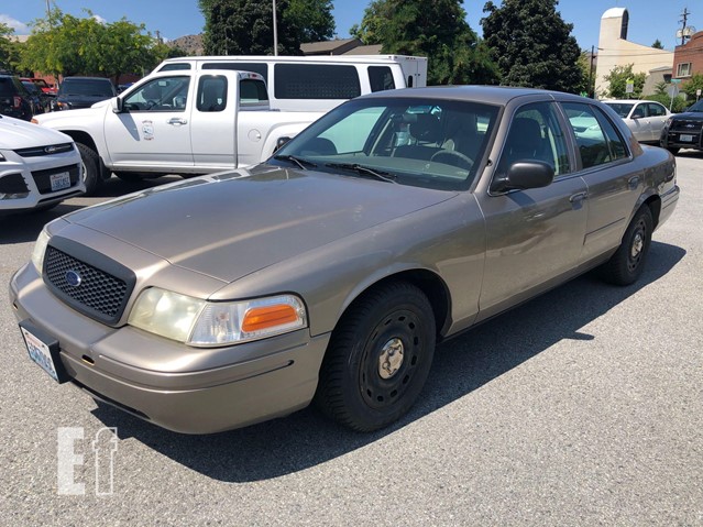 2003 Ford Crown Victoria