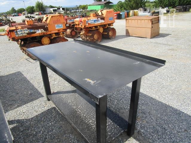 Equipmentfacts Com New Unused Heavy Duty Work Bench With Shelf