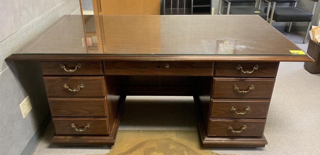 Large Wooden Office Desk With Glass Top Kraft Auction Service