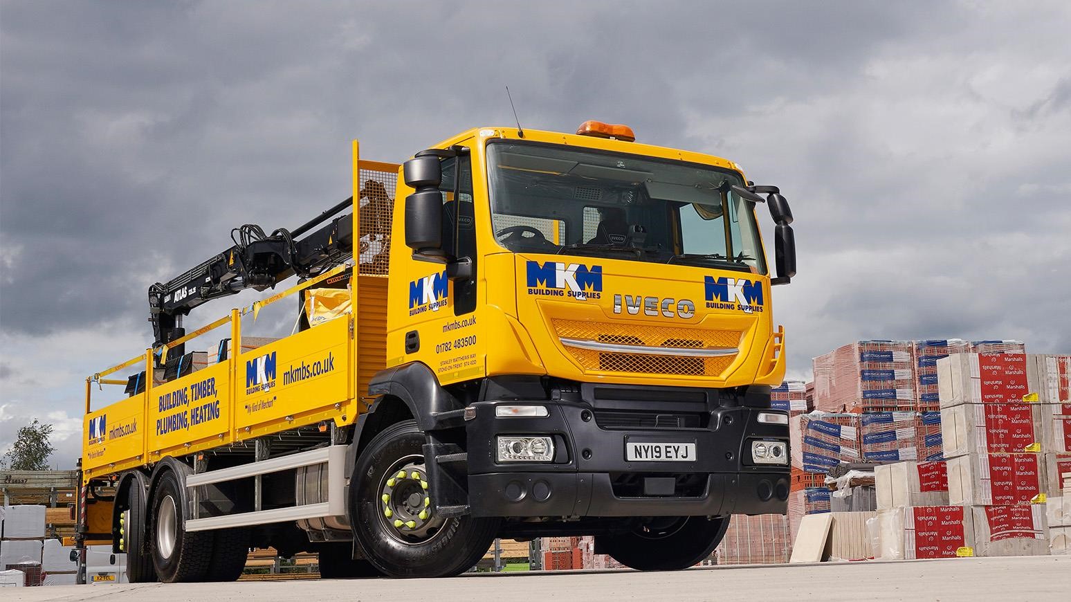 IVECO Sells 10 Stralis X-WAY Trucks to MKM Building Supplies