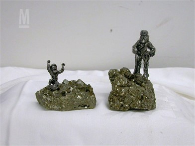Fools Gold Miners Set Of 2 Otros Artículos Para La Venta 1 - army cadet with bullet belt and ak 47 strapped to roblox