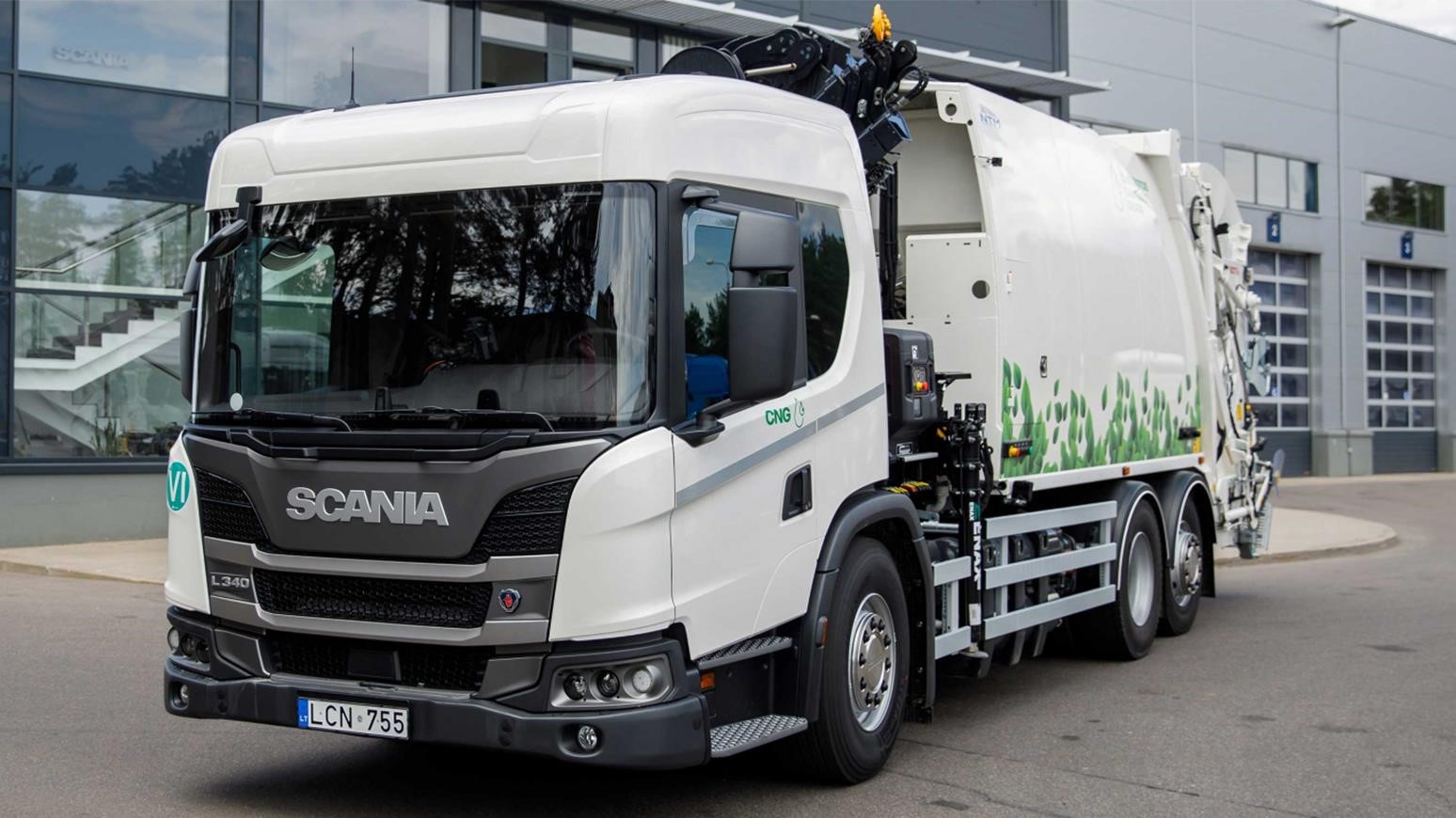Lithuania-Based Ekonovus Puts Scania L-Series Into Operation In Vilnius’ Historic Centre