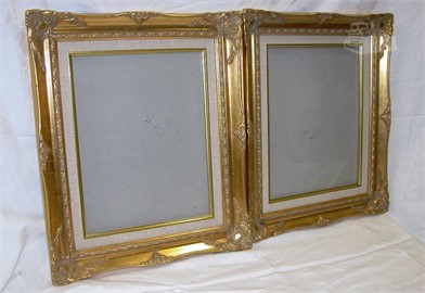 Set Of 2 Picture Frames 195 X 165 Other Items For Sale