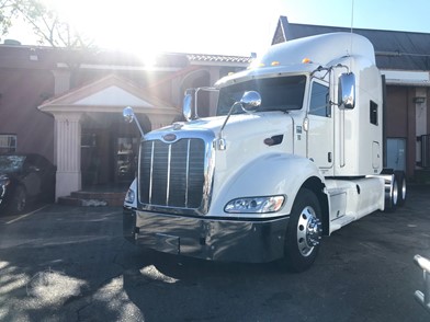 Peterbilt 386 Conventional Trucks W Sleeper For Sale In