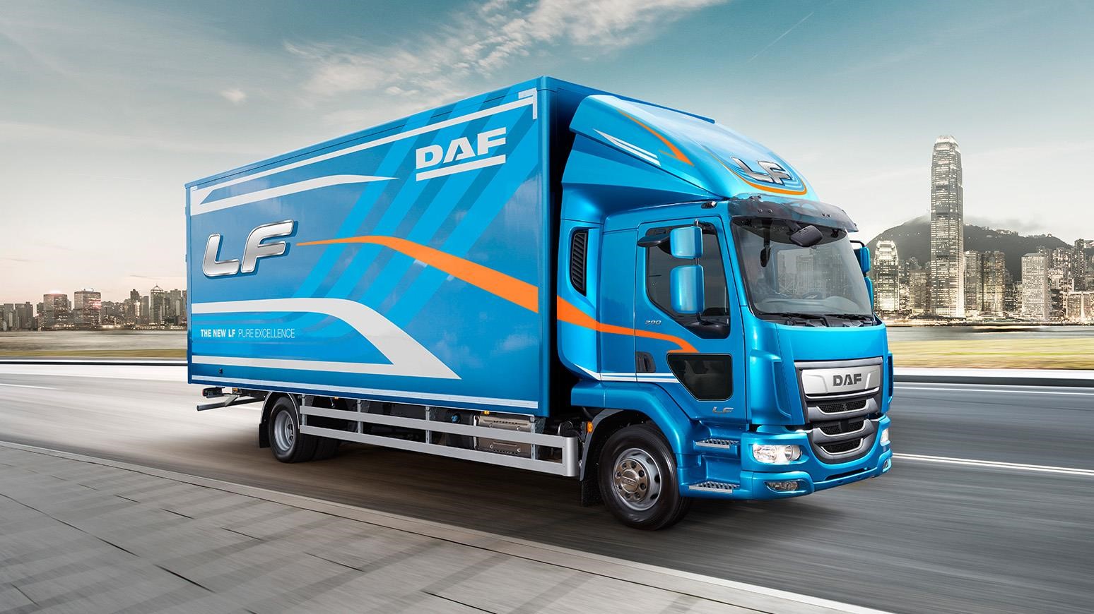 DAF Named Manufacturer Of The Year, LF Series Wins Truck Of The Year At 2019 Commercial Fleet Awards
