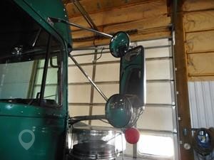 1999 FREIGHTLINER CLASSIC XL Used Glass Truck / Trailer Components for sale