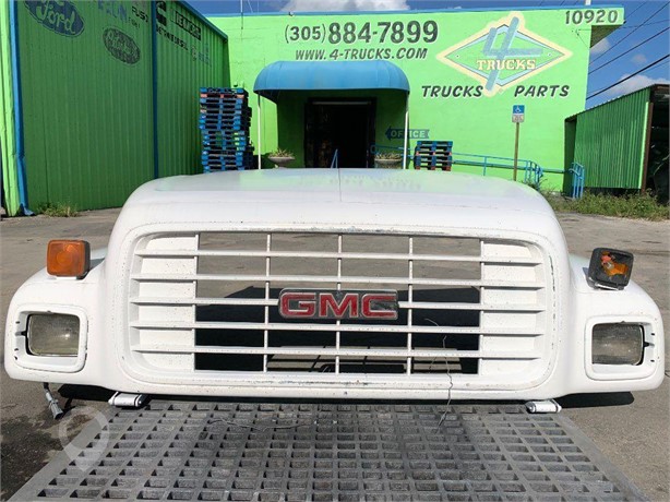 2003 GMC C6500 Used Bonnet Truck / Trailer Components for sale