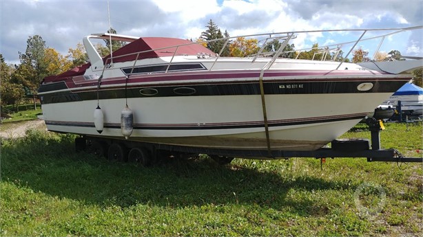 1987 WELLCRAFT SAINT TROPEZ Used Ski and Wakeboard Boats for sale