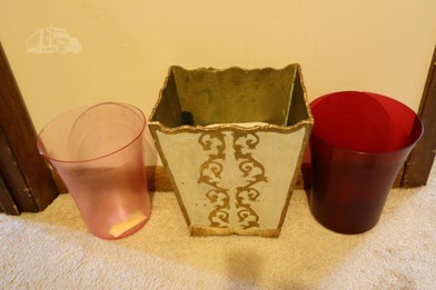 Decorative Waste Baskets Other Items For Sale 1 Listings