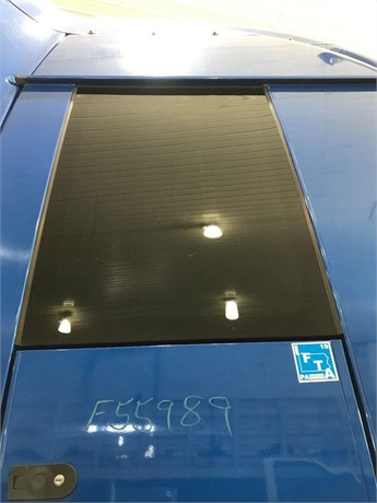2012 WESTERN STAR 4900 SA Used Fensterglas LKW- / Anhängerkomponenten zum verkauf