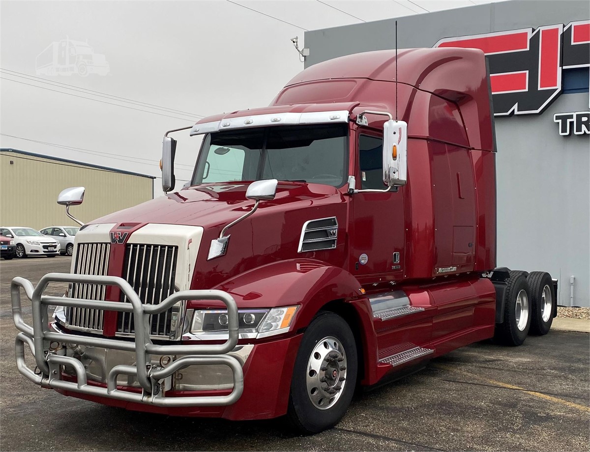 2016 WESTERN STAR 5700XE For Sale In Springfield, Illinois | TruckPaper.com