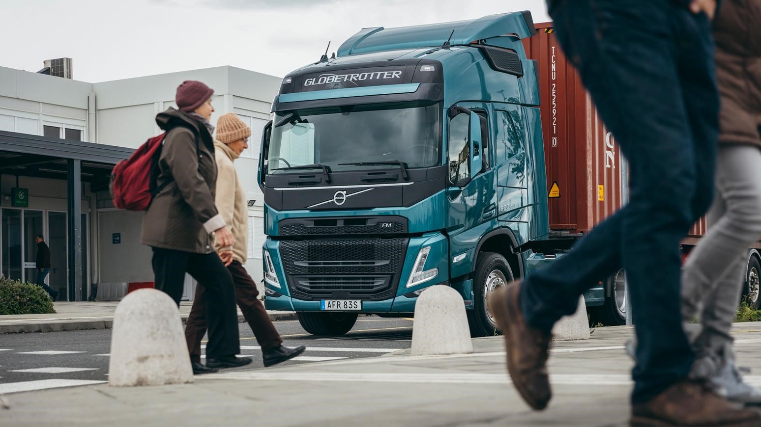 Volvo Unveils Redesigned FM & FMX Heavy-Duty Trucks