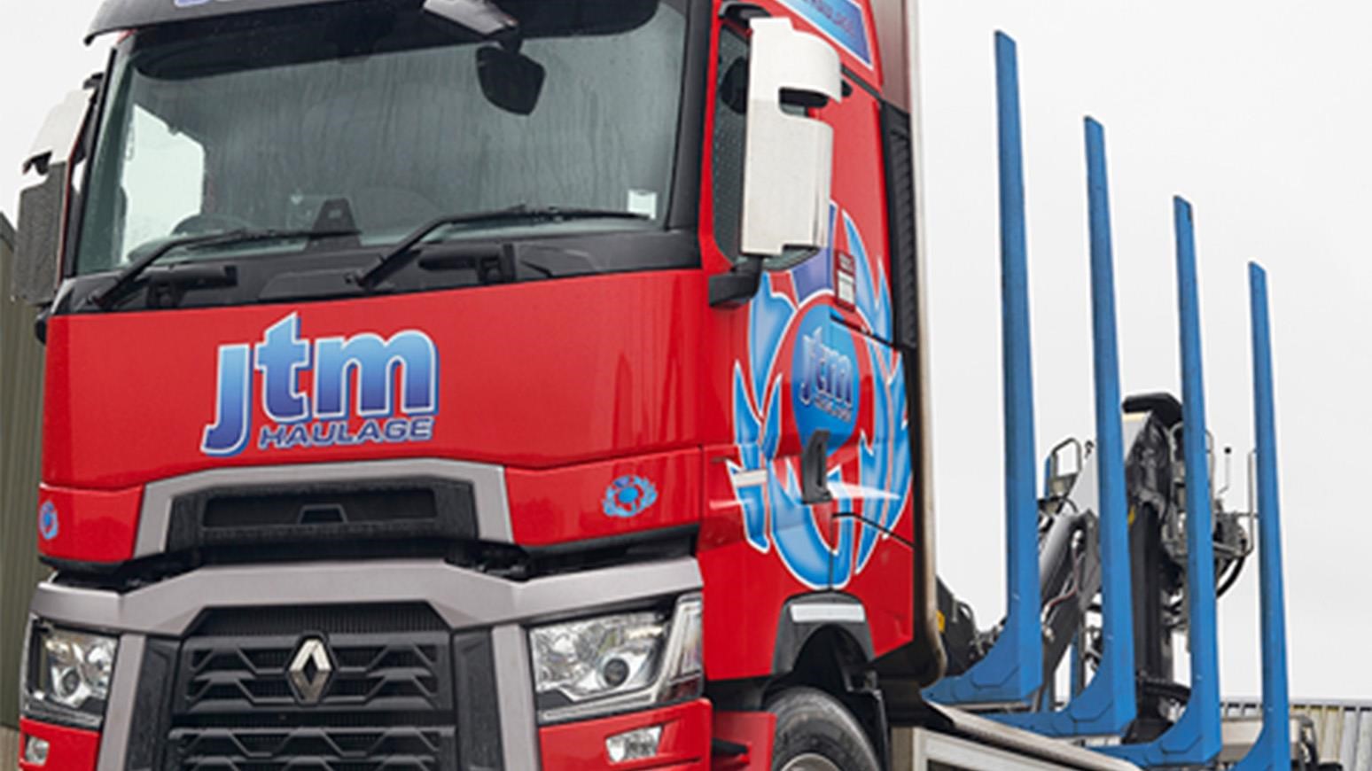 Scottish Lumber Transport Specialists JTM Haulage Add New Renault To Their Fleet