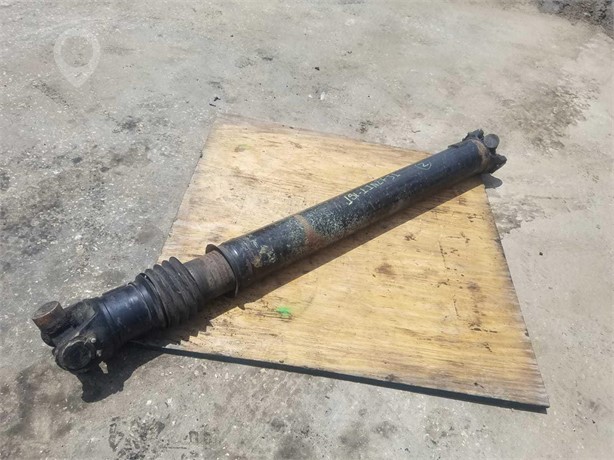 2001 INTERNATIONAL 9400 Used Drive Shaft Truck / Trailer Components for sale