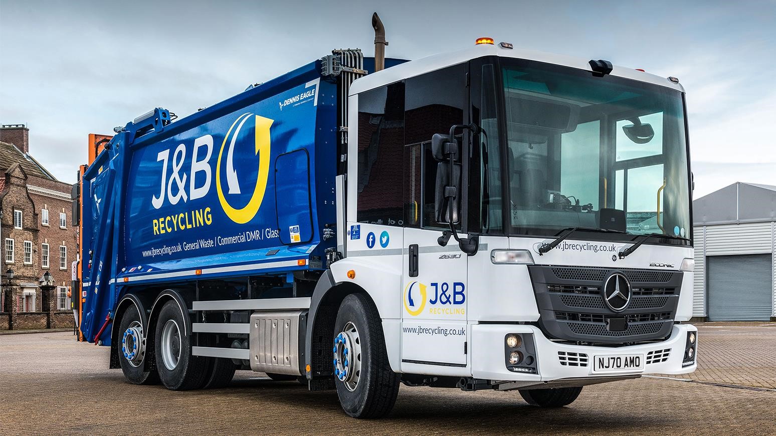 J&B Recycling Adds Three New Mercedes-Benz Econic 2630Ls To Fleet, Has Two More On The Way