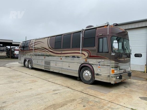 Prevost Class A Motorhomes For Sale 36 Listings Rvuniverse Com