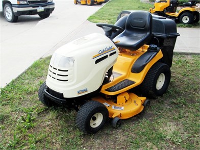 Cub Cadet Lt1042 For Sale 4 Listings Tractorhouse Com Page 1 Of 1