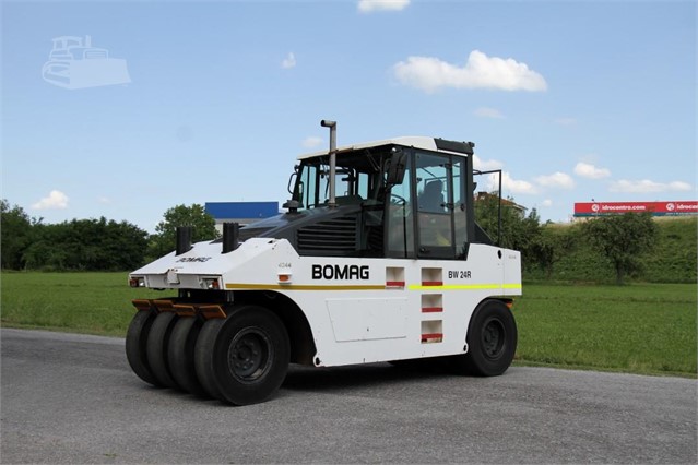 2003 Bomag Bw24r For Sale In Cuneo Cn Italy Machinerytrader Com